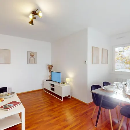 L'edenhome 1 Parking