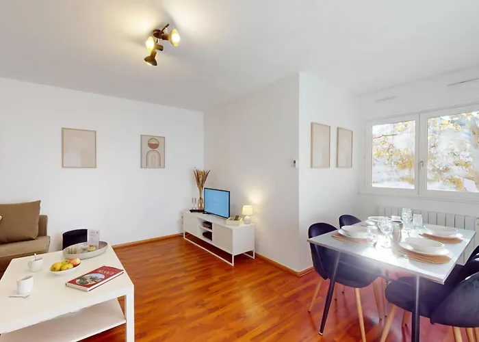 L'edenhome 1 Parking